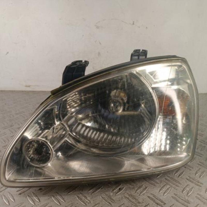 Optique avant principal gauche (feux)(phare) KIA CARENS 2