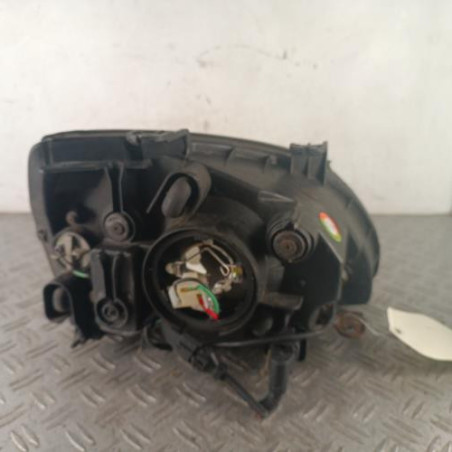 Optique avant principal gauche (feux)(phare) KIA CARENS 2