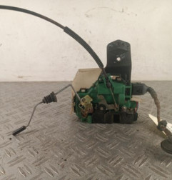 Serrure avant gauche VOLKSWAGEN PASSAT 4 Photo n°1