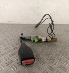 Attache ceinture avant gauche RENAULT CLIO 2 Photo n°1