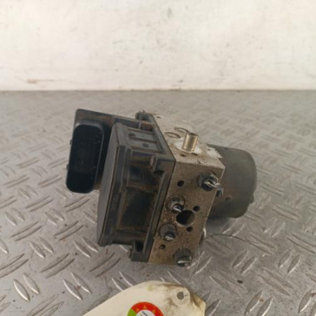 Bloc ABS (freins anti-blocage) VOLKSWAGEN PASSAT 4 Photo n°1