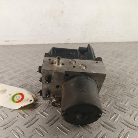 Bloc ABS (freins anti-blocage) VOLKSWAGEN PASSAT 4