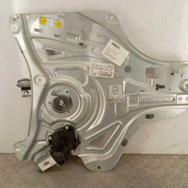 Leve vitre electrique avant droit HYUNDAI IX 35