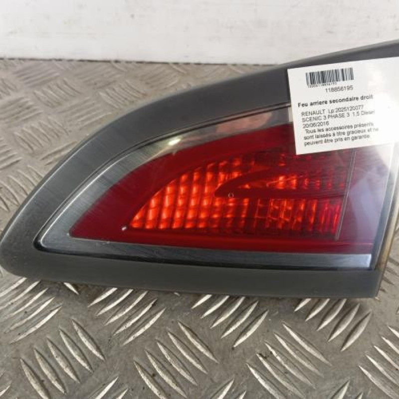 Feu arriere secondaire droit (feux) RENAULT SCENIC 3