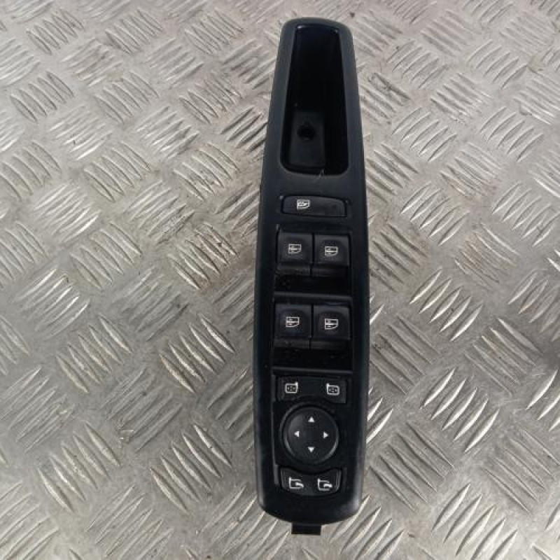 Interrupteur de leve vitre avant gauche RENAULT SCENIC 3