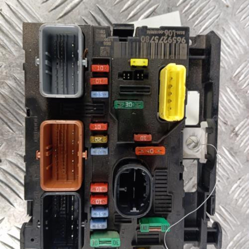 Boitier servitude moteur (BSM) PEUGEOT 307