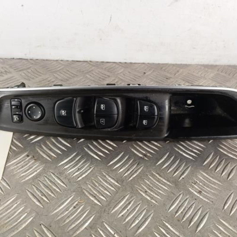 Interrupteur de leve vitre avant gauche RENAULT KOLEOS 2