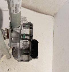 Moteur essuie glace avant VOLKSWAGEN UP Photo n°3