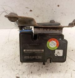 Bloc ABS (freins anti-blocage) PEUGEOT 206 Photo n°1
