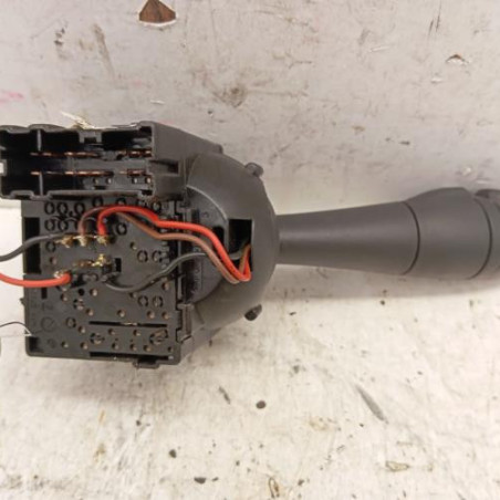 Commodo phare DACIA SANDERO 2