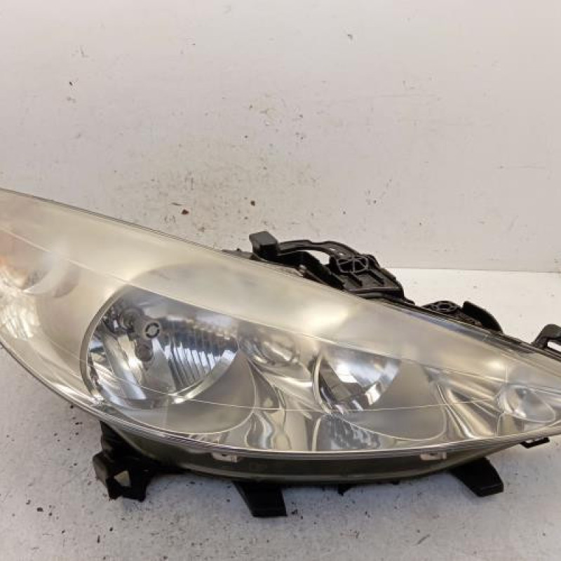 Optique avant principal droit (feux)(phare) PEUGEOT 207