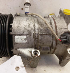 Compresseur clim TOYOTA YARIS 3