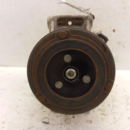 Compresseur clim OPEL ZAFIRA B Photo n°1