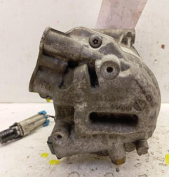 Compresseur clim OPEL MERIVA B Photo n°3