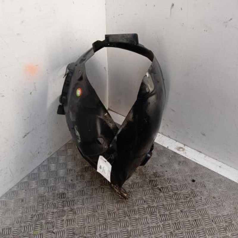 Pare boue avant droit OPEL ZAFIRA B