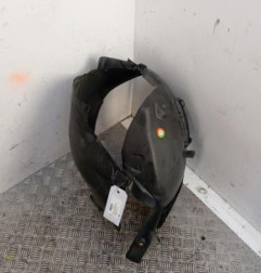 Pare boue avant gauche OPEL ZAFIRA B Photo n°1