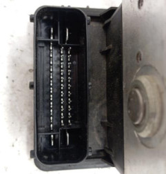 Bloc ABS (freins anti-blocage) OPEL ASTRA J Photo n°3