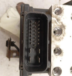 Bloc ABS (freins anti-blocage) PEUGEOT 206 Photo n°3