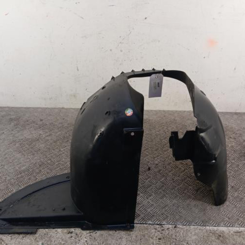 Pare boue avant droit PEUGEOT 307