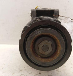 Compresseur clim VOLKSWAGEN TRANSPORTER 5 Photo n°1