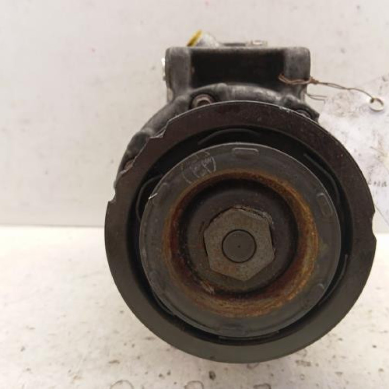 Compresseur clim VOLKSWAGEN TRANSPORTER 5