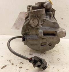 Compresseur clim VOLKSWAGEN TRANSPORTER 5 Photo n°3