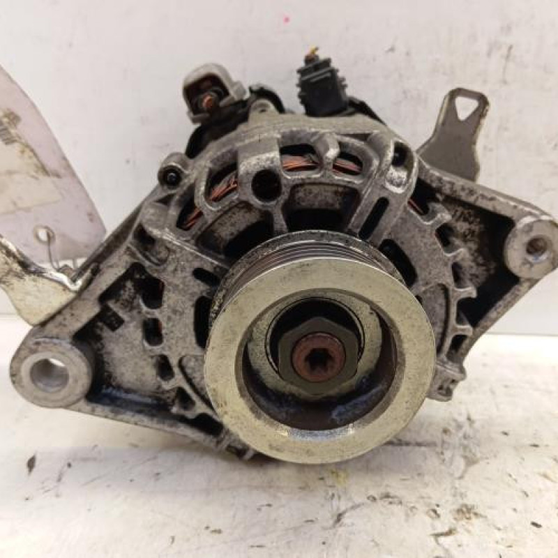 Alternateur TOYOTA YARIS 3