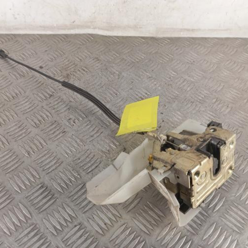 Serrure avant gauche RENAULT CLIO 2