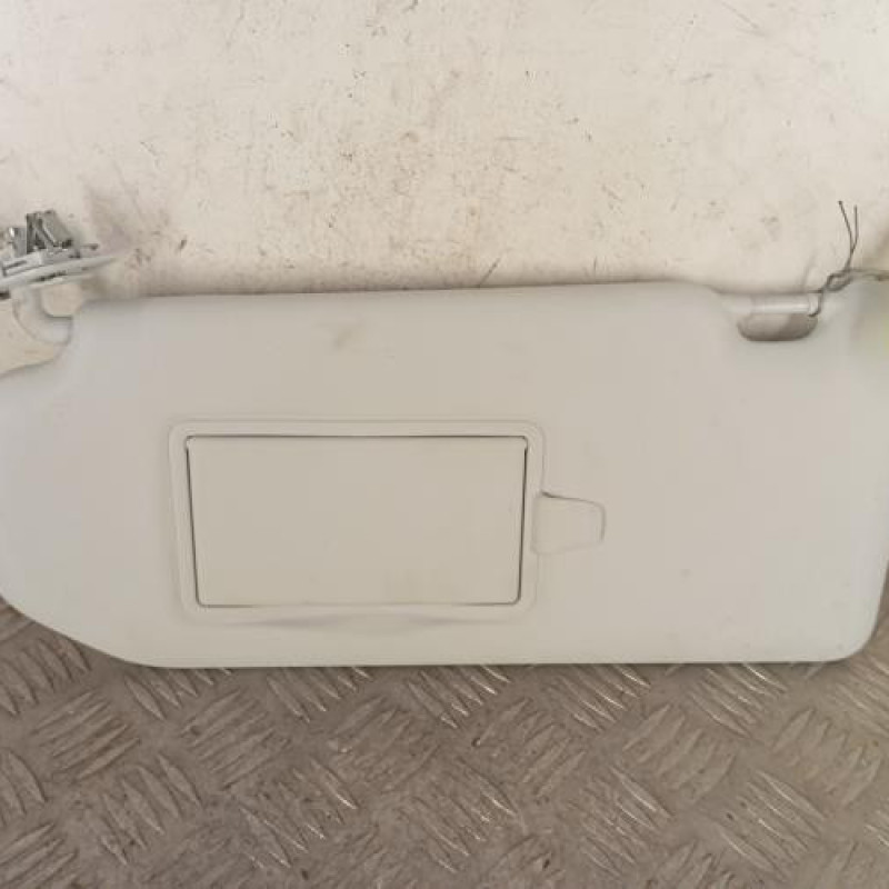 Pare soleil gauche PEUGEOT 3008 2