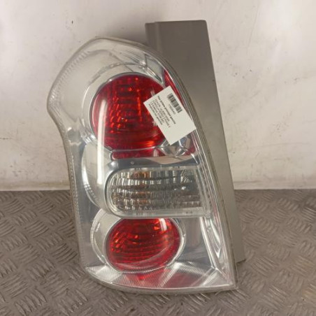 Feu arriere principal gauche (feux) TOYOTA COROLLA VERSO 2 Photo n°1