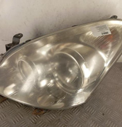 Optique avant principal gauche (feux)(phare) TOYOTA COROLLA VERSO 2 Photo n°1