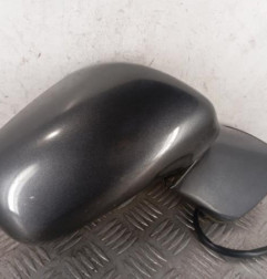 Retroviseur droit TOYOTA COROLLA VERSO 2