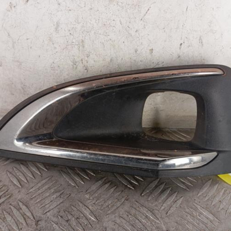 Enjoliveur anti brouillard PEUGEOT 3008 2