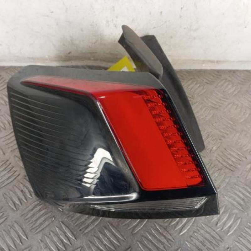 Feu arriere principal gauche (feux) PEUGEOT 3008 2