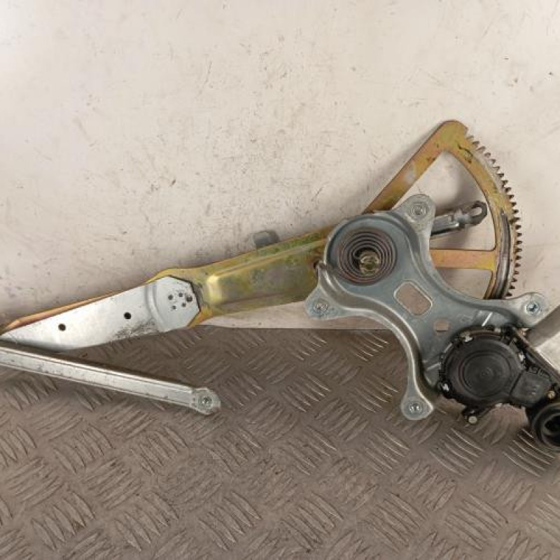 Leve vitre electrique avant gauche TOYOTA RAV4 2