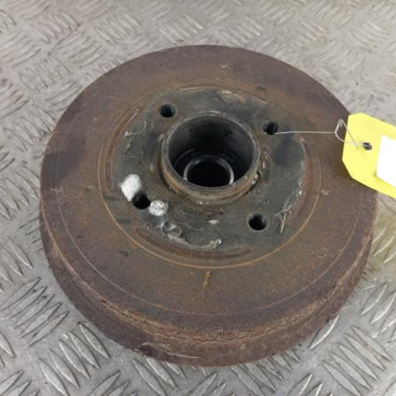 Tambour arriere gauche RENAULT CLIO 2
