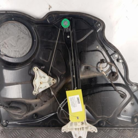Leve vitre electrique arriere droit VOLKSWAGEN PASSAT 5 Photo n°1