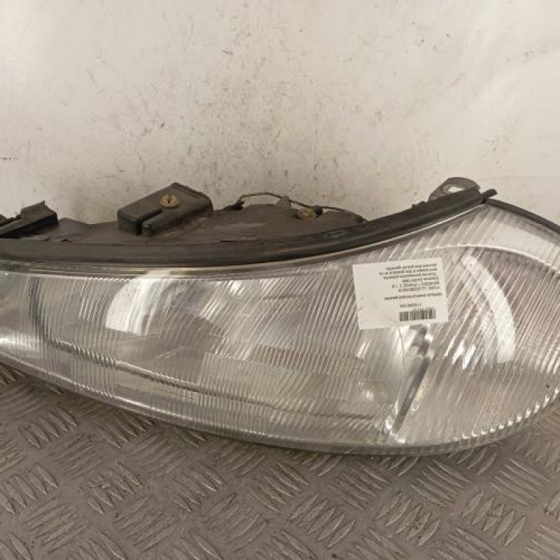 Optique avant principal gauche (feux)(phare) FORD MONDEO 1
