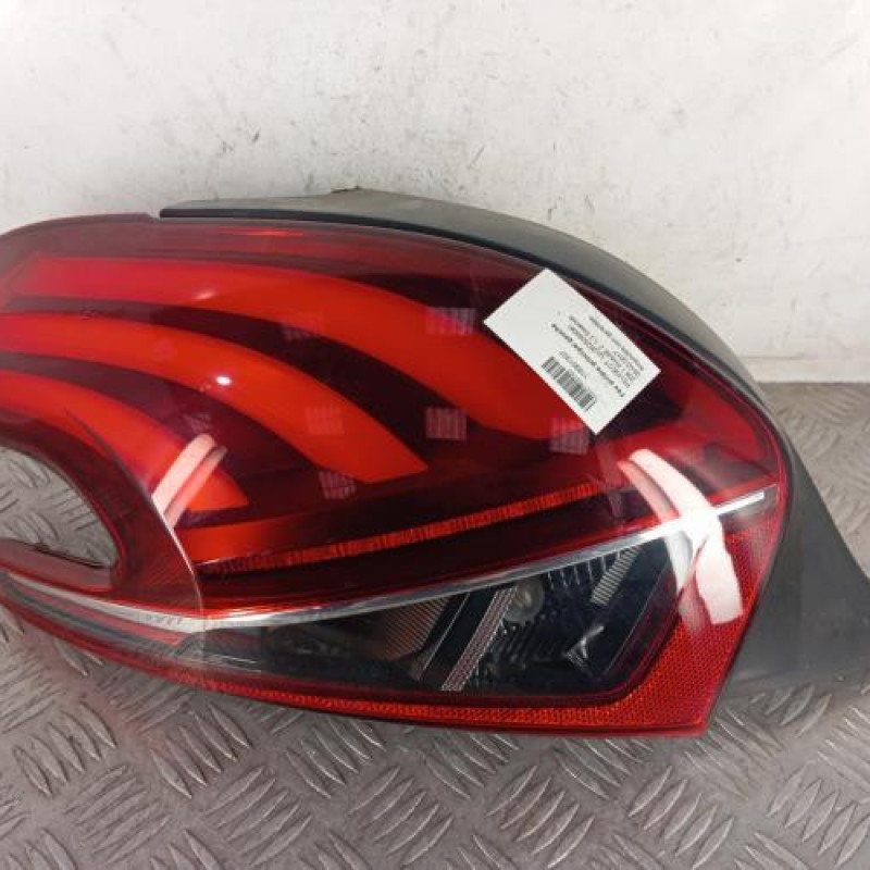 Feu arriere principal gauche (feux) PEUGEOT 208 1