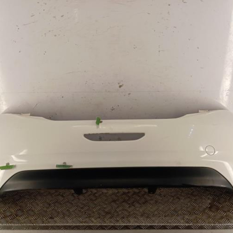 Pare choc arriere PEUGEOT 208 1