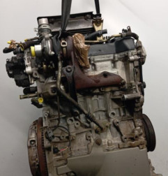 Moteur TOYOTA YARIS VERSO Photo n°3