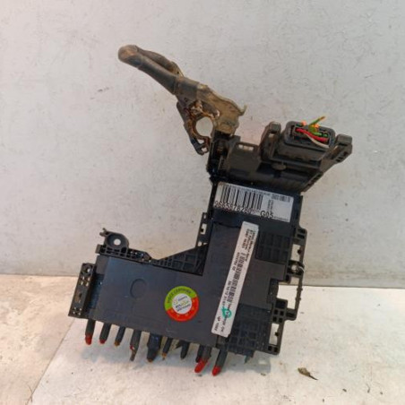 Porte fusible CITROEN C4 2 Photo n°1