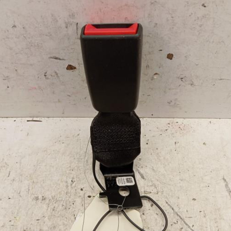 Attache ceinture arriere droit OPEL ASTRA K