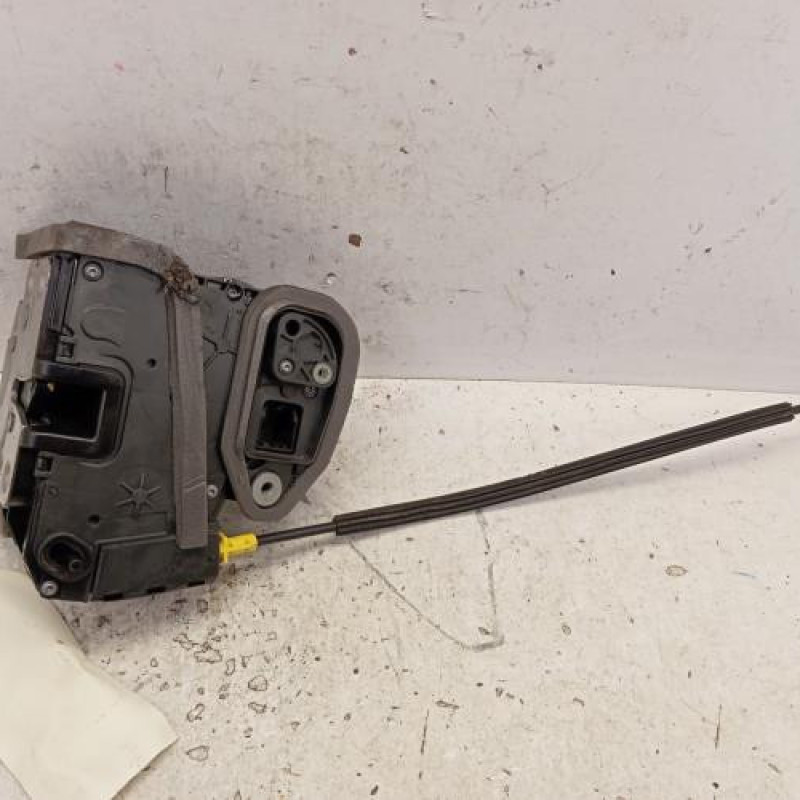 Serrure arriere gauche OPEL ASTRA K