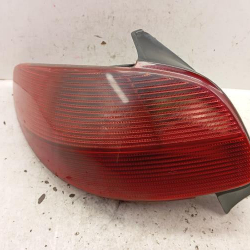 Feu arriere principal gauche (feux) PEUGEOT 206