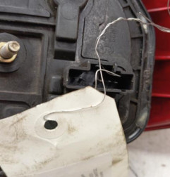 Feu arriere principal gauche (feux) PEUGEOT 206 Photo n°3