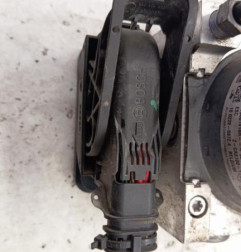 Bloc ABS (freins anti-blocage) RENAULT TRAFIC 3 COURT Photo n°3