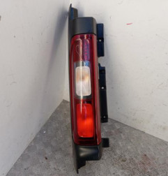 Feu arriere principal gauche (feux) RENAULT TRAFIC 3 COURT Photo n°1