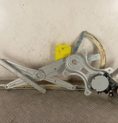 Leve vitre electrique avant gauche TOYOTA COROLLA VERSO 2 Photo n°1