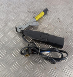 Attache ceinture avant gauche RENAULT KANGOO 1